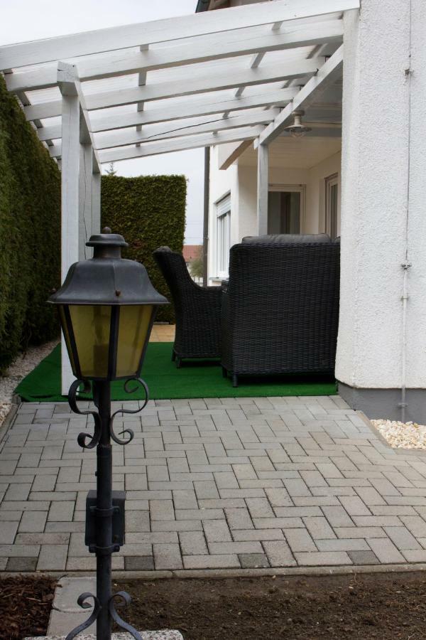 Ferienhaus Giulia In Guenzburg Ideal Fuer 2 Familien Экстерьер фото